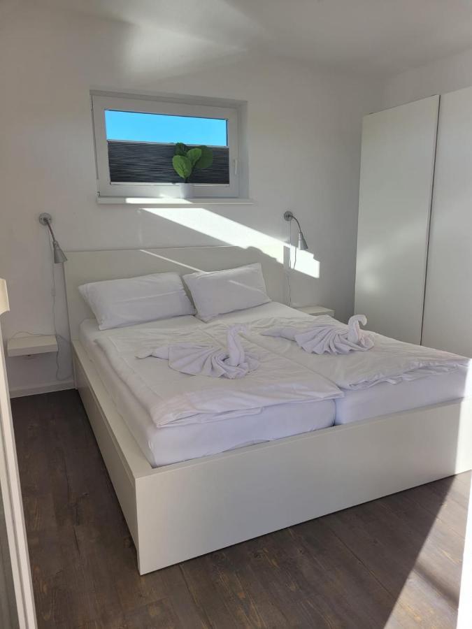 מלון Kröslin 4 Sterne Dtv Floating House מראה חיצוני תמונה