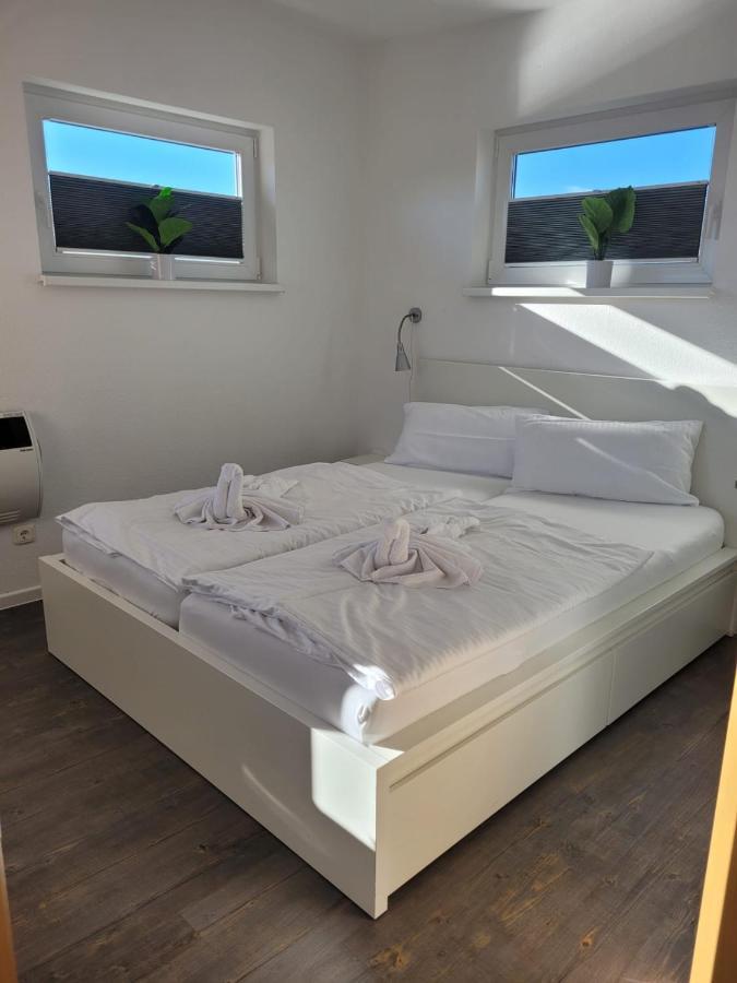 מלון Kröslin 4 Sterne Dtv Floating House מראה חיצוני תמונה
